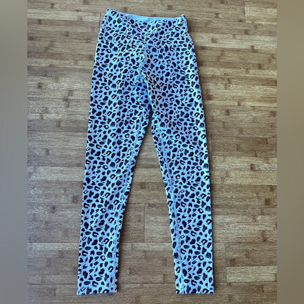 NWOT Ryderwear cheetah/animal print leggings in XS